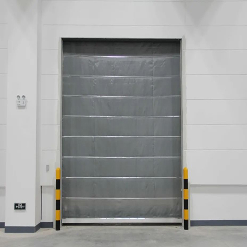 防火卷簾門安裝規范標準(圖1) 防火布卷簾門.jpg